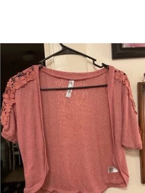 Knitworks Dusty Rose Open-Front Short Sleeve Cardigan with Floral Shoulders